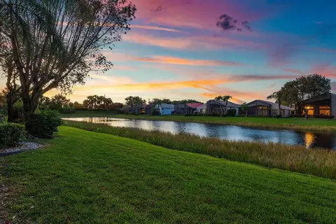 7470 W Mercada Way, Delray Beach, FL 33446
