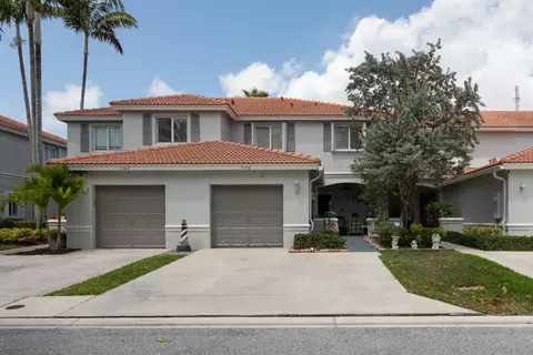 7138 Hawks Nest Ter, Riviera Beach, FL 33407