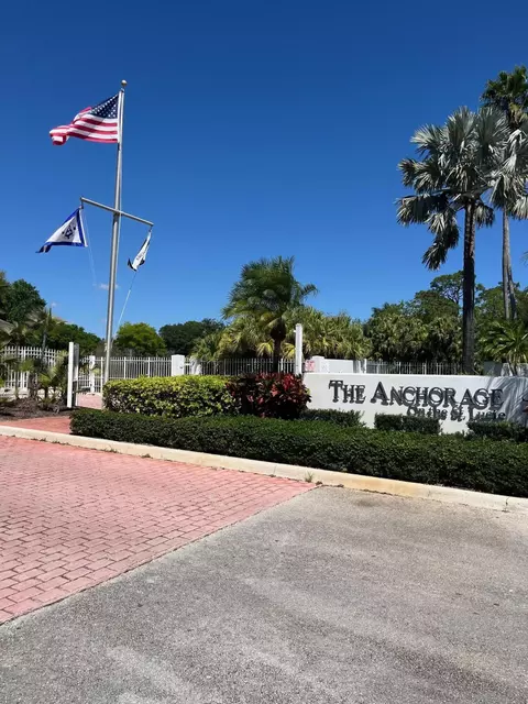 2502 SE Anchorage Cv #A3, Port Saint Lucie, FL 34952