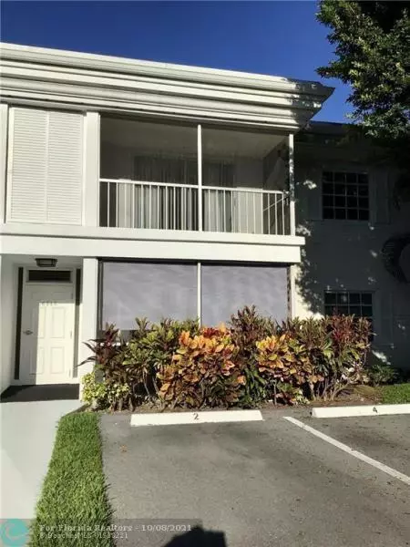 6345 Bay Club Dr #4, Fort Lauderdale, FL 33308