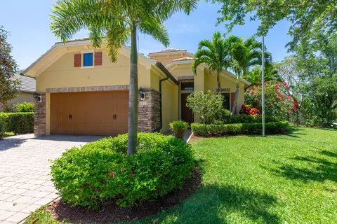 3613 Florence St, Wellington, FL 33414