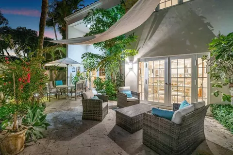 220 Celestial Way #6, Juno Beach, FL 33408