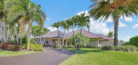 6221 SE Winged Foot Dr, Stuart, FL 34997