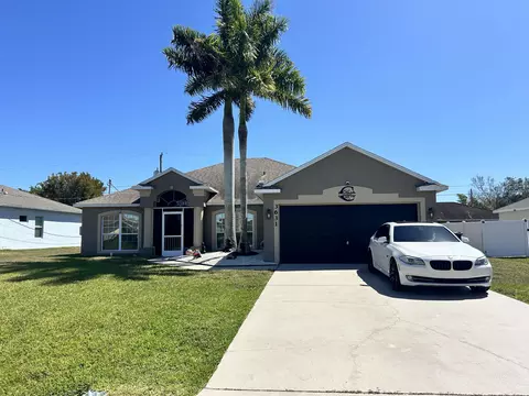 3631 SW Haines St, Port Saint Lucie, FL 34953