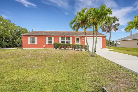 2698 SE Melaleuca Blvd, Port Saint Lucie, FL 34952