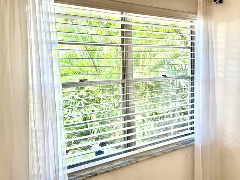 30 S J St #5, Lake Worth, FL 33460