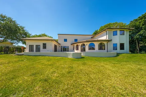 13451 Luray Rd, Southwest Ranches, FL 33330