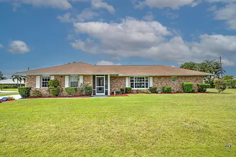 2986 SE Aba St, Port Saint Lucie, FL 34952