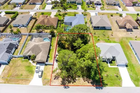 1750 SW Penrose Ave, Port Saint Lucie, FL 34953