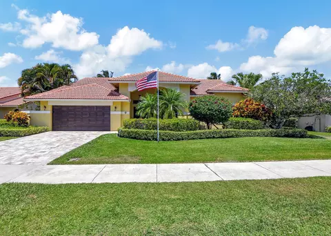 10750 Cypress Bend Dr, Boca Raton, FL 33498