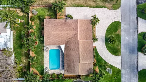 4431 NE 29th Ave, Lighthouse Point, FL 33064