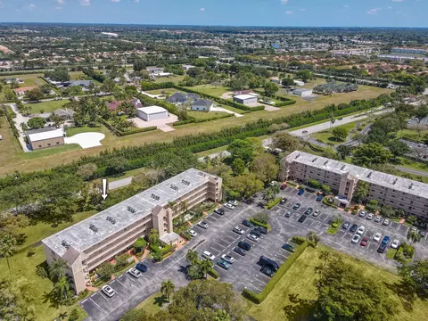6865 Huntington Ln #302, Delray Beach, FL 33446