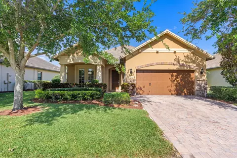 10533 Prato St, Wellington, FL 33414