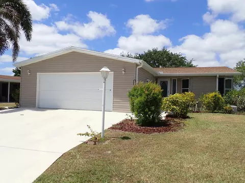 7913 Mcclintock Way, Port Saint Lucie, FL 34952
