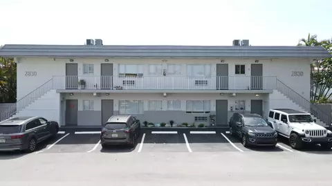 2830 NE 30th Pl, Fort Lauderdale, FL 33306