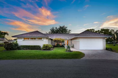 11601 N Lake Dr #VILLA 10, Boynton Beach, FL 33436