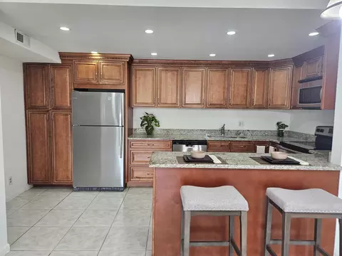 821 Sky Pine Way #C1, Greenacres, FL 33415