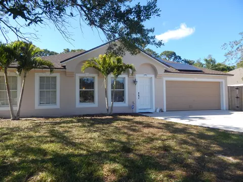 143 SW De Gouvea Ter, Port Saint Lucie, FL 34953