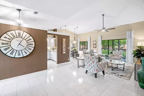 10662 Ocean Palm Way #201, Boynton Beach, FL 33437