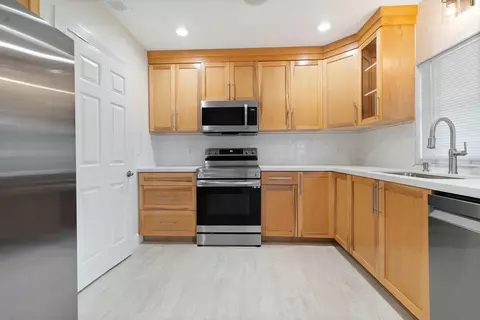 1601 SE Mistletoe St, Port Saint Lucie, FL 34983