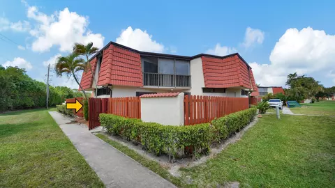 3778 Victoria Dr N #3778, West Palm Beach, FL 33406