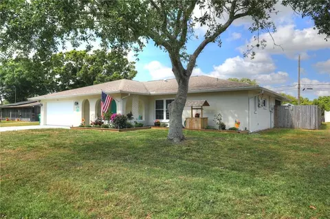 526 Michael St, Sebastian, FL 32958