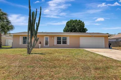 128 NW Doreen St, Port Saint Lucie, FL 34984