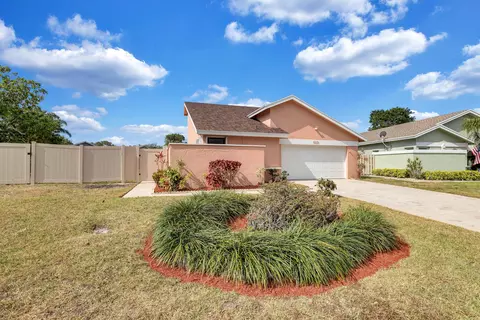 1970 NW 10th St, Delray Beach, FL 33445
