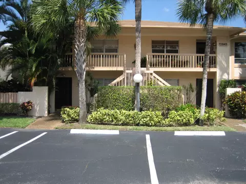 13849 Royal Palm Ct #A, Delray Beach, FL 33484