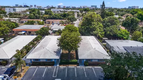 420 NE 11 Ave #1-2, Pompano Beach, FL 33060