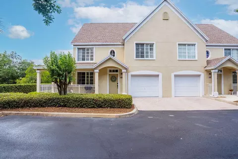 1573 SE Pomeroy St, Stuart, FL 34997 photo 1
