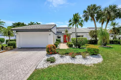 15 Villa Ln, Boynton Beach, FL 33436