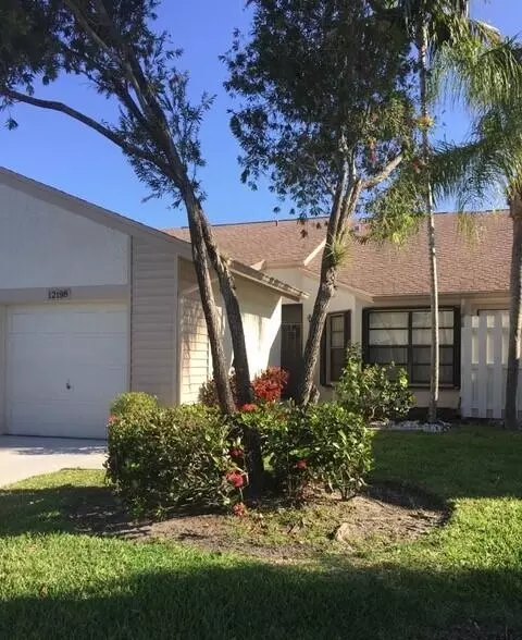 12198 Forest Greens Dr, Boynton Beach, FL 33437
