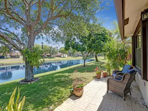 3809 Lace Vine Ln, Boynton Beach, FL 33436