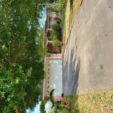 324 W Sugarland Cir, Clewiston, FL 33440