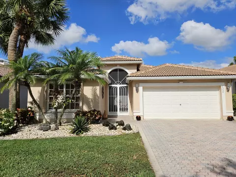 7554 Las Cruces Ct, Boynton Beach, FL 33437