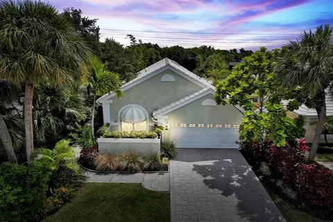 960 Dickens Pl, West Palm Beach, FL 33411