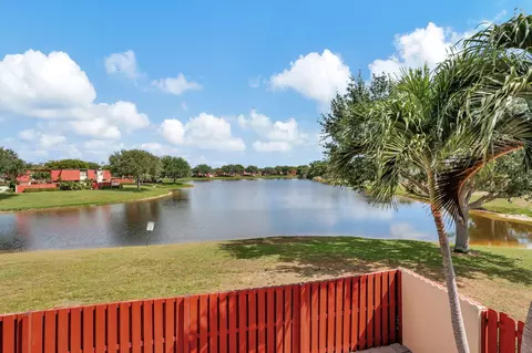 3671 Victoria Dr, West Palm Beach, FL 33406