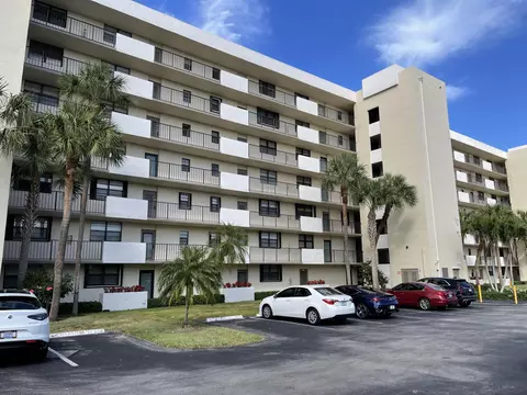 2430 Deer Creek Country Club Blvd #107, Deerfield Beach, FL 33442