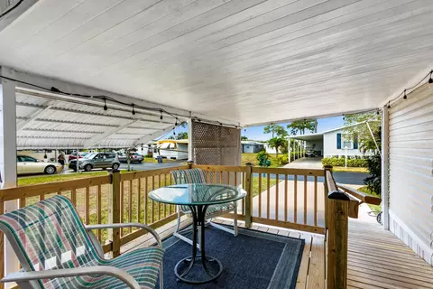 10024 Granada Bay, Boynton Beach, FL 33436