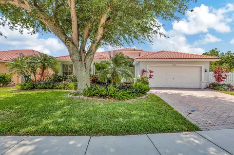 6256 Shadow Tree Ln, Lake Worth, FL 33463