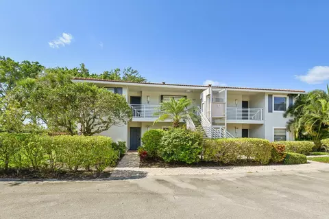 17 Southport Ln #A, Boynton Beach, FL 33436