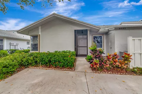 8685 Sunbird Pl, Boca Raton, FL 33496
