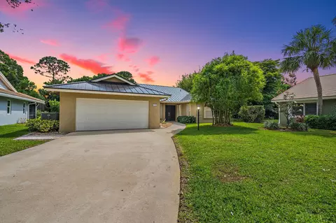 5792 Marblewood Ct, Jupiter, FL 33458