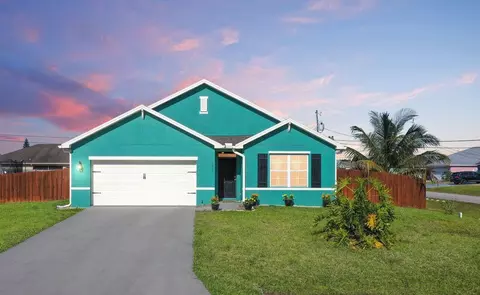 3873 SW Kakopo St, Port Saint Lucie, FL 34953