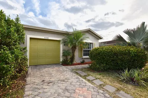 9708 Windrift Cir, Fort Pierce, FL 34945