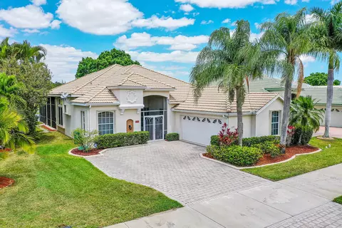 638 SW Lake Charles Cir, Port Saint Lucie, FL 34986