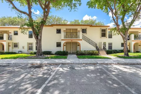 2950 Olivewood Ter #210, Boca Raton, FL 33431