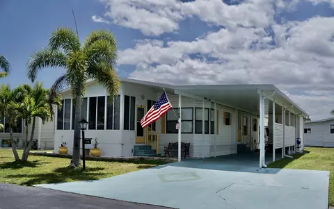 4708 SE Copperwood Ter, Stuart, FL 34997