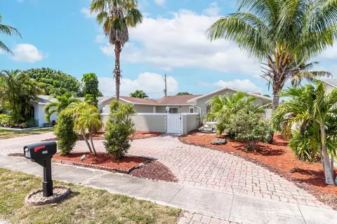 8331 NW 45th St, Lauderhill, FL 33351